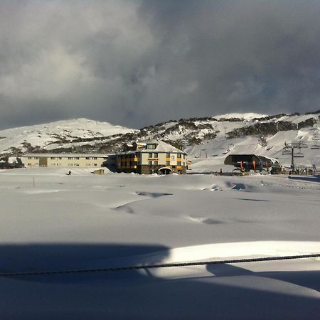 Perisher Manor Hotel Perisher Valley Eksteriør billede